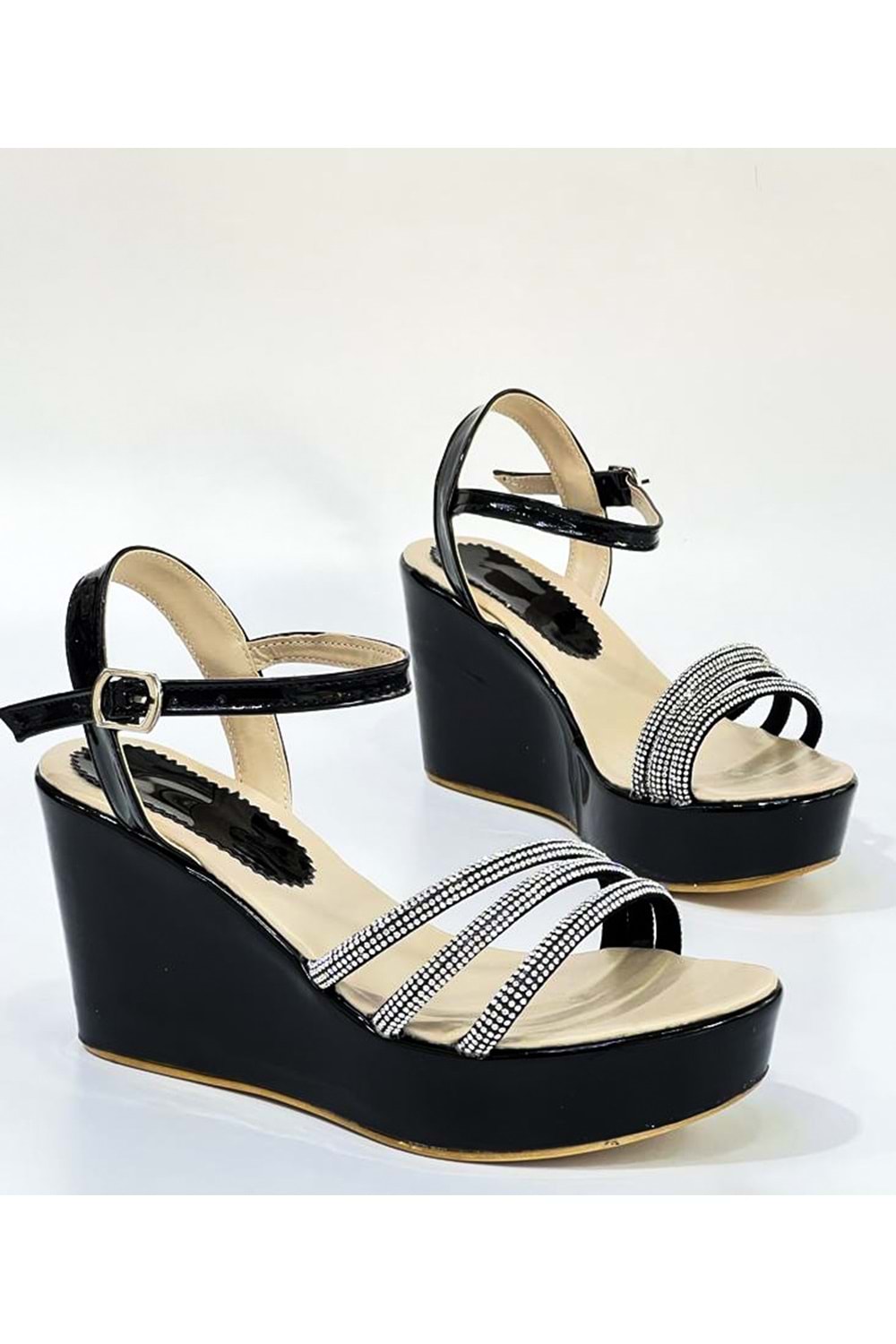 Bulutmod BA04099 Siyah Kadın Üç Taşlı Abiye Günlük Dolgu Topuklu Ayakkabı - SİYAH - 37