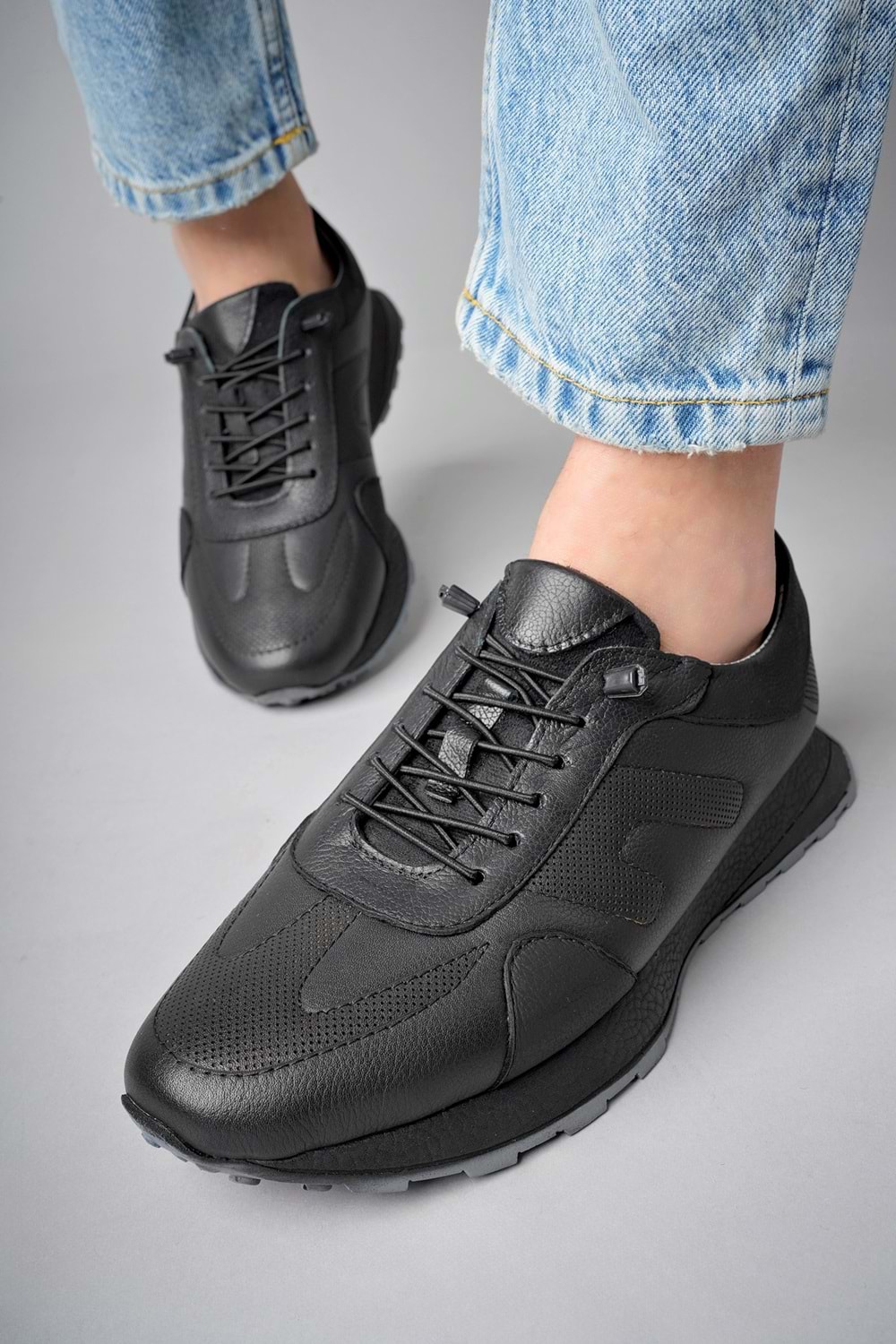 BulutMod Siyah BA04499 Erkek Hakiki Deri Lastik Bağcıklı Jel Topuk Spor Ayakkabı - Siyah - 44
