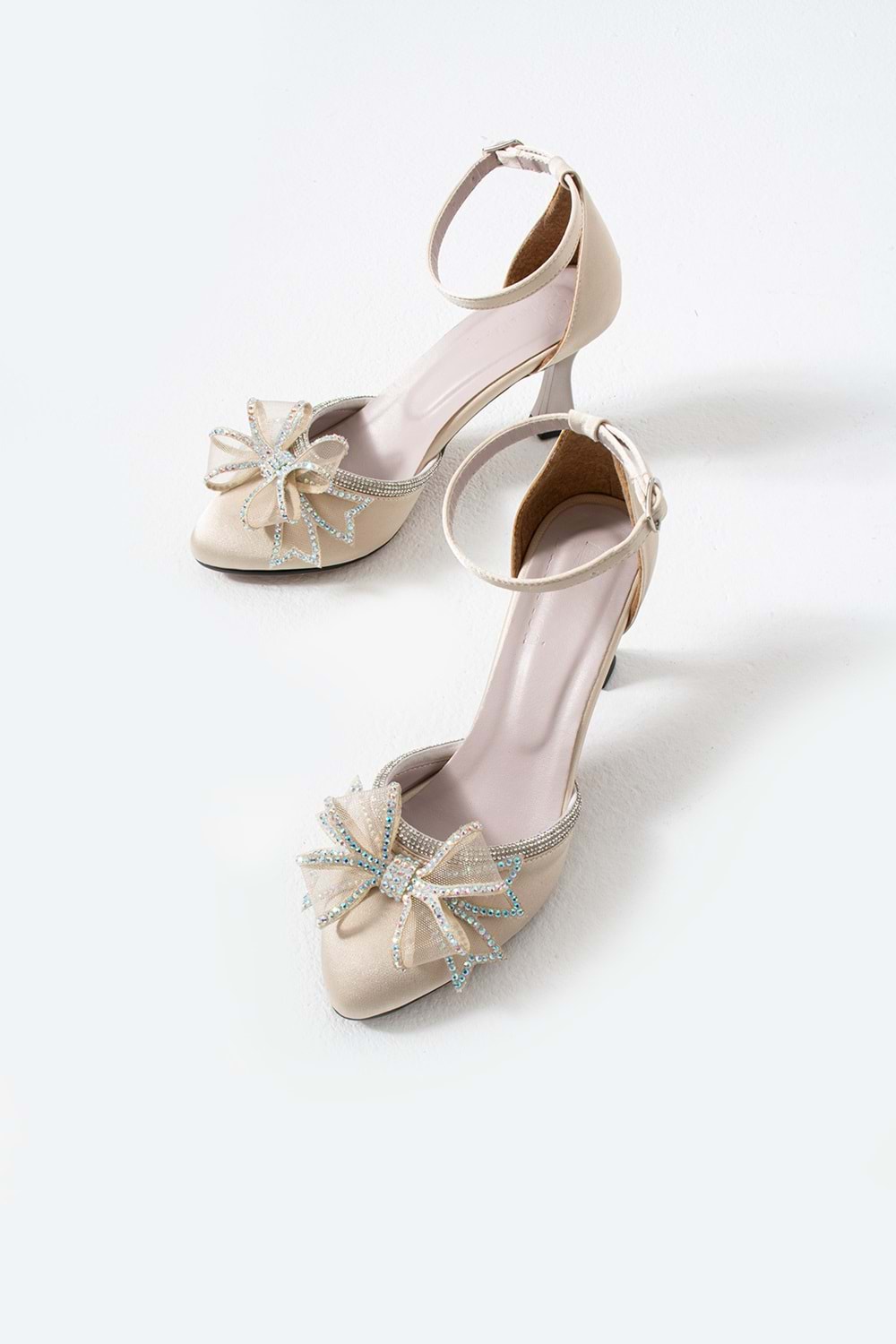 BulutMod BA04592 Ten Kadın Taşlı Fiyonklu 8 Cm Topuklu Ayakkabı - 37