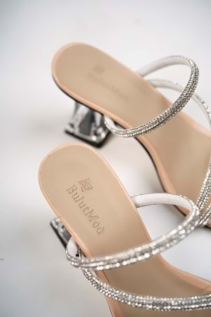 BulutMod Ten Kadın Üç Taşlı Abiye Günlük Ayakkabı Şeffaf Topuklu Terlik - Ten - 41