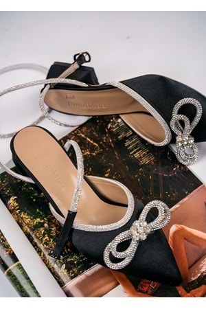 BulutMod BA04395 Siyah Kadın BilektenTaşlı Fiyonklu Kısa Topuklu Ayakkabı - Siyah - 36