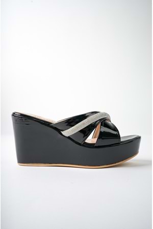 BulutMod BA04479 Siyah Rugan Kadın Yanı Taşlı Günlük Dolgu Topuklu Terlik