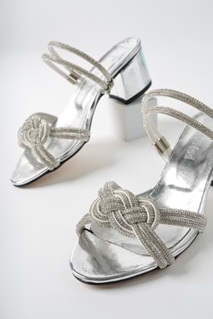 BulutMod Gümüş Kadın Örme Taşlı Abiye Terlik Klasik Topuklu Ayakkabı - Gümüş - 40