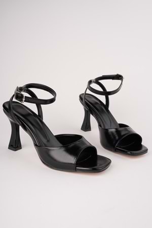 BulutMod BA04599 Siyah Kadın Bilek Dolama Tek Bant 8 Cm Topuklu Ayakkabı - 40