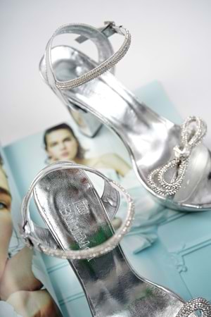 BulutMod BA04186 Gümüş Kadın Şeffaf Fiyonk Taşlı Platforum 12cm Topuklu Ayakkabı - 40