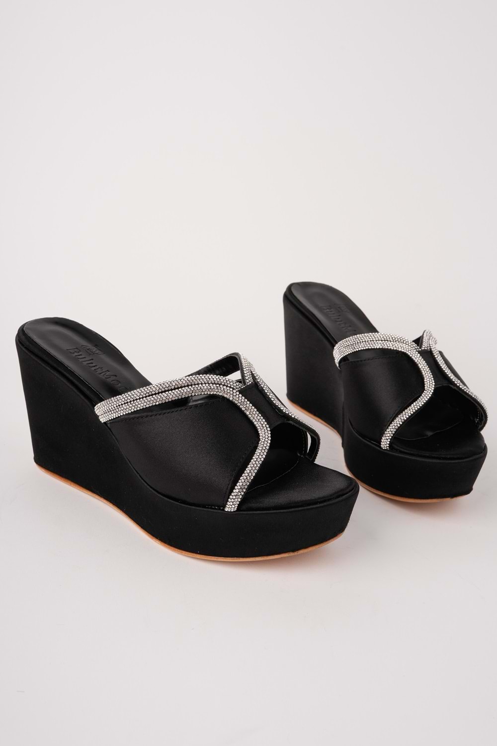 BulutMod BA04266 Kadın Siyah Saten Taşlı Abiye Gelinlik Günlük Dolgu 9cm Topuklu Terlik - 38