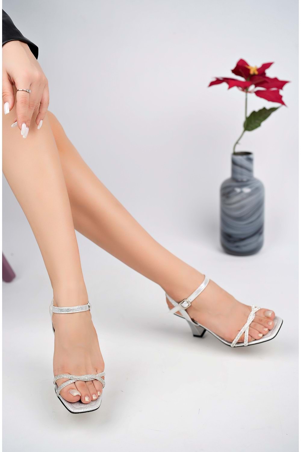 BulutMod Gümüş Kadın Sargı Taşlı Abiye Klasik Topuklu Ayakkabı - Gümüş - 40