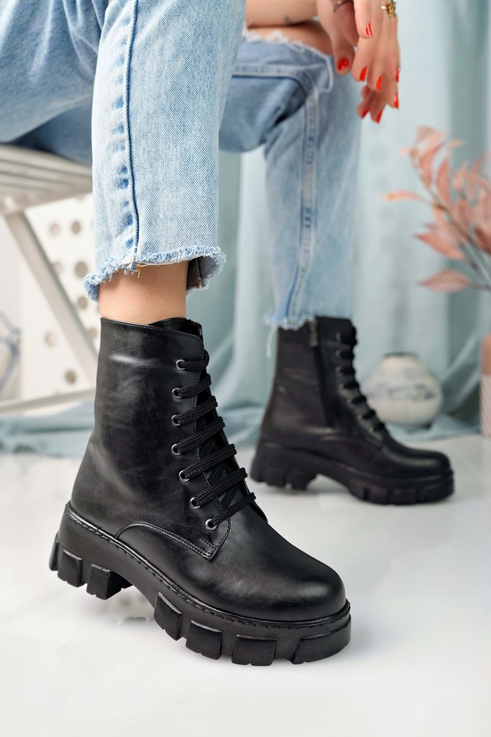 BulutMod Siyah Kadın Fermuarlı Bağcıklı Günlük Postal Bot - Siyah - 36