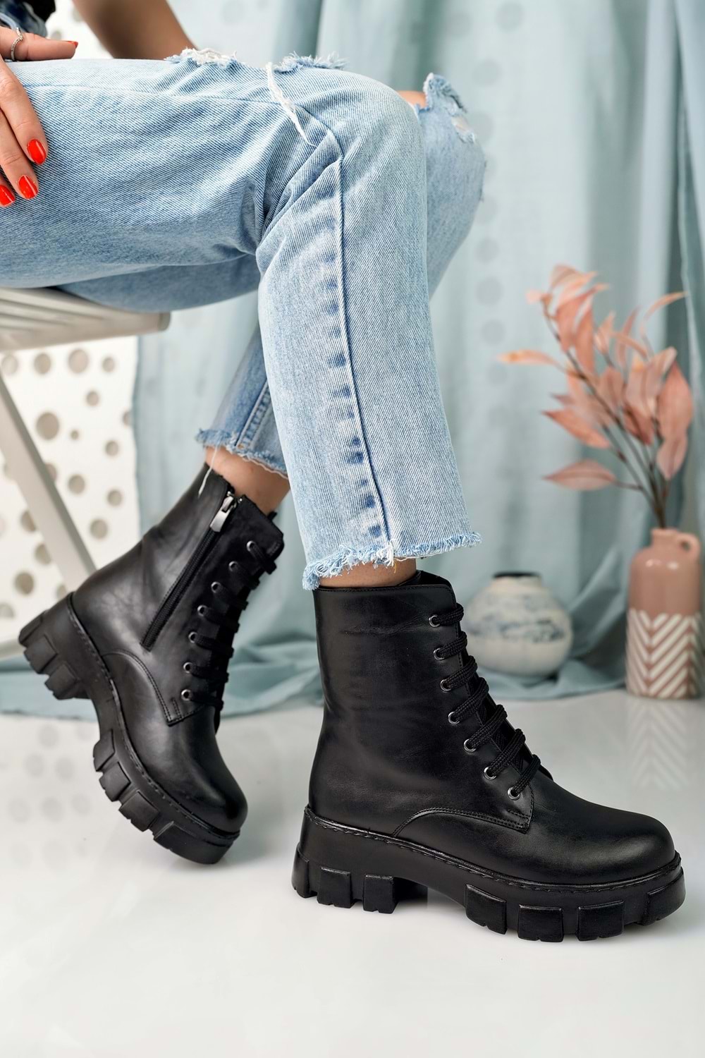 BulutMod Siyah Kadın Fermuarlı Bağcıklı Günlük Postal Bot - Siyah - 36