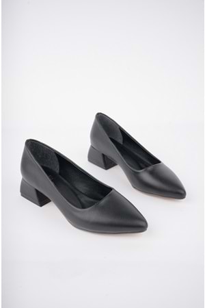 BulutMod BA04462 Siyah Deri Kadın Sade Büyük Numara Kısa Klasik Topuklu Ayakkabı