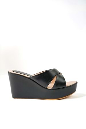 BulutMod BA04479 Siyah Kadın Çapraz Sade Günlük Dolgu Topuklu Terlik