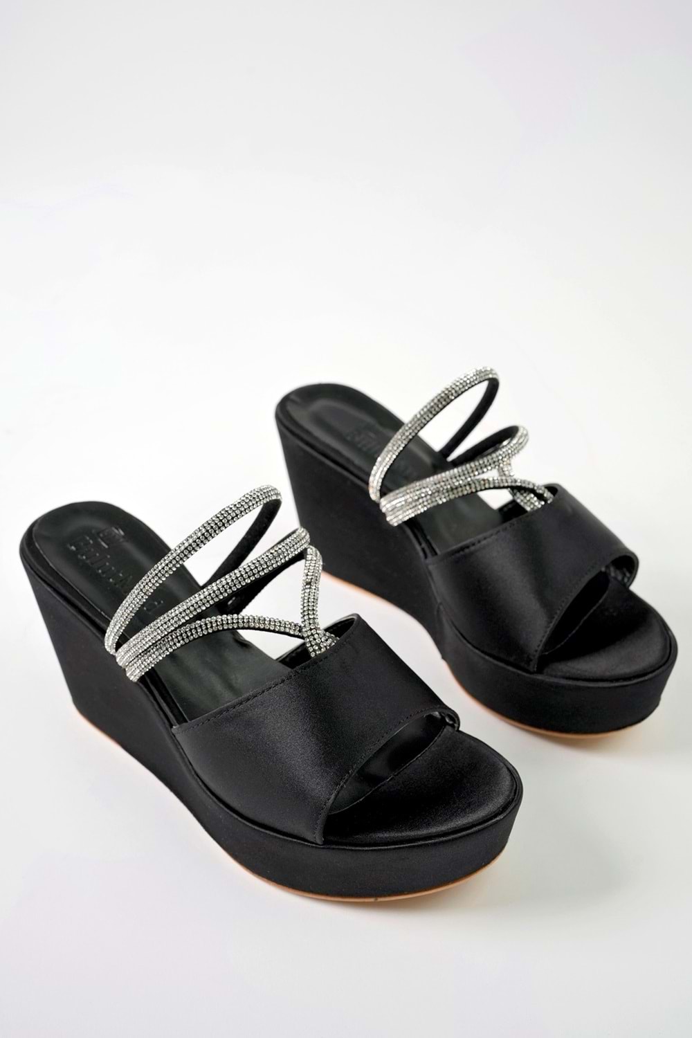 BulutMod BA04482 Siyah Kadın saten Sargı Taşlı Günlük Abiye Dolgu Topuklu Terlik - Siyah - 38