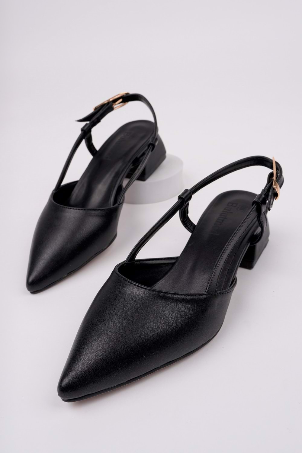 BulutMod BA04490 Siyah Kadın Tokalı Kısa Klasik 3 Cm Topuklu Ayakkabı.42