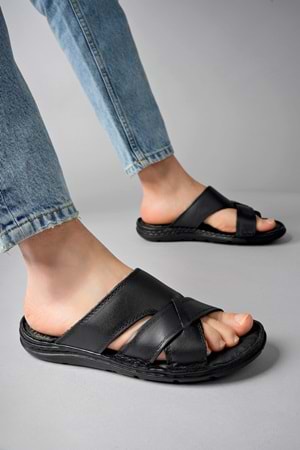 BulutMod Siyah BA04497 Erkek Hakiki Deri Günlük Dikişli Jel Masajlı Topuk Terlik - Siyah - 44