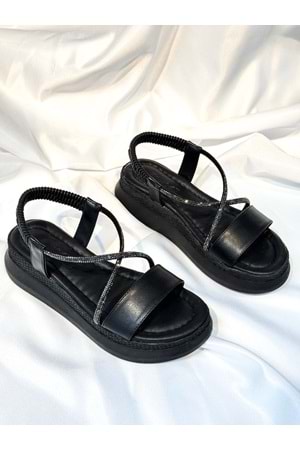 BulutMod BA04577 Siyah Kadın Çapraz Taş Yumuşak Tabanlı 5 cm Sandalet - 40