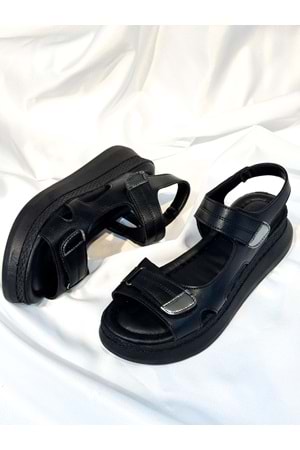 BulutMod BA04577 Siyah Deri Kadın Cırtlı Yumuşak Tabanlı 5 cm Sandalet - 37