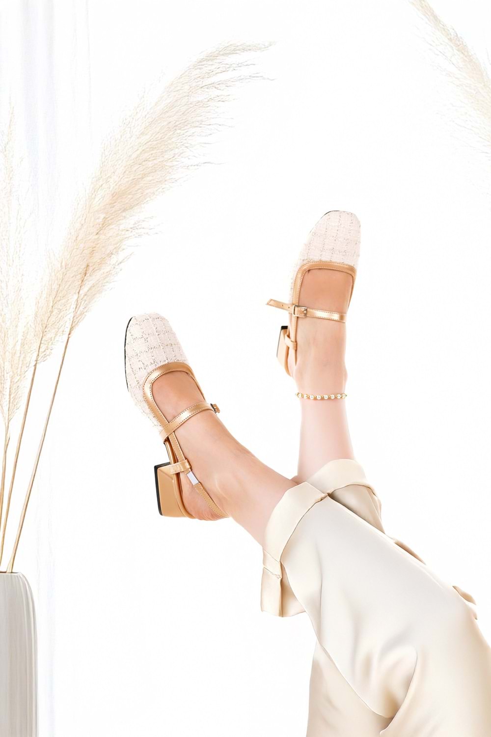 BulutMod BA04584 Gold Ten Kadın Kemer Lastikli Kare Burun 3 Cm Topuklu Ayakkabı - 40