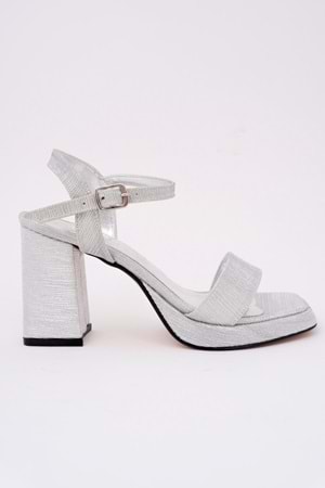 BulutMod BA04585 Kadın Kare Burun 9 cm Platform Sandalet Gümüş Simli Tek Bantlı Ayakkabı - 38