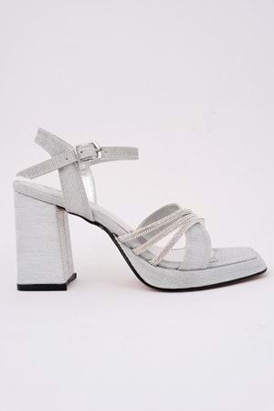 BulutMod BA04586 Kadın Kare Burun 9cm Platform Sandalet Gümüş Simli Üç Taşlı Ayakkabı - 37