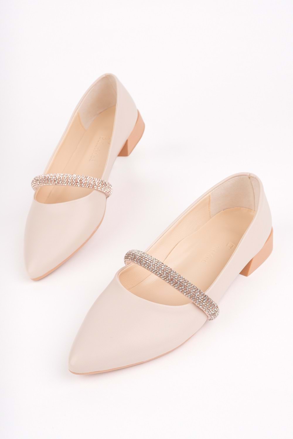 BulutMod BA04595 Ten G Kadın Geniş Taşlı Günlük Büyük Numara Babet - 40