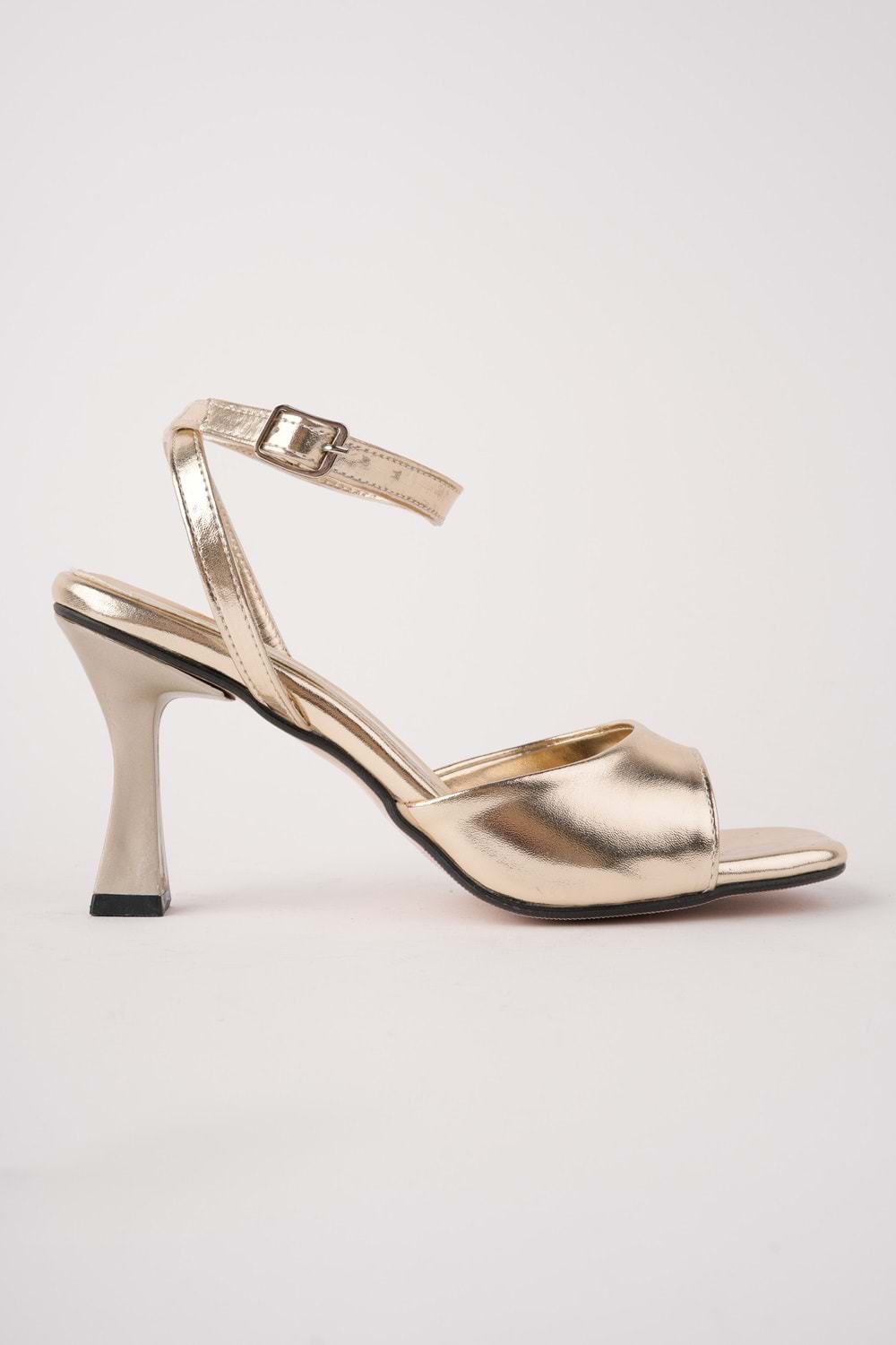 BulutMod BA04599 Altın Kadın Bilek Dolama Tek Bant 8 Cm Topuklu Ayakkabı - 39