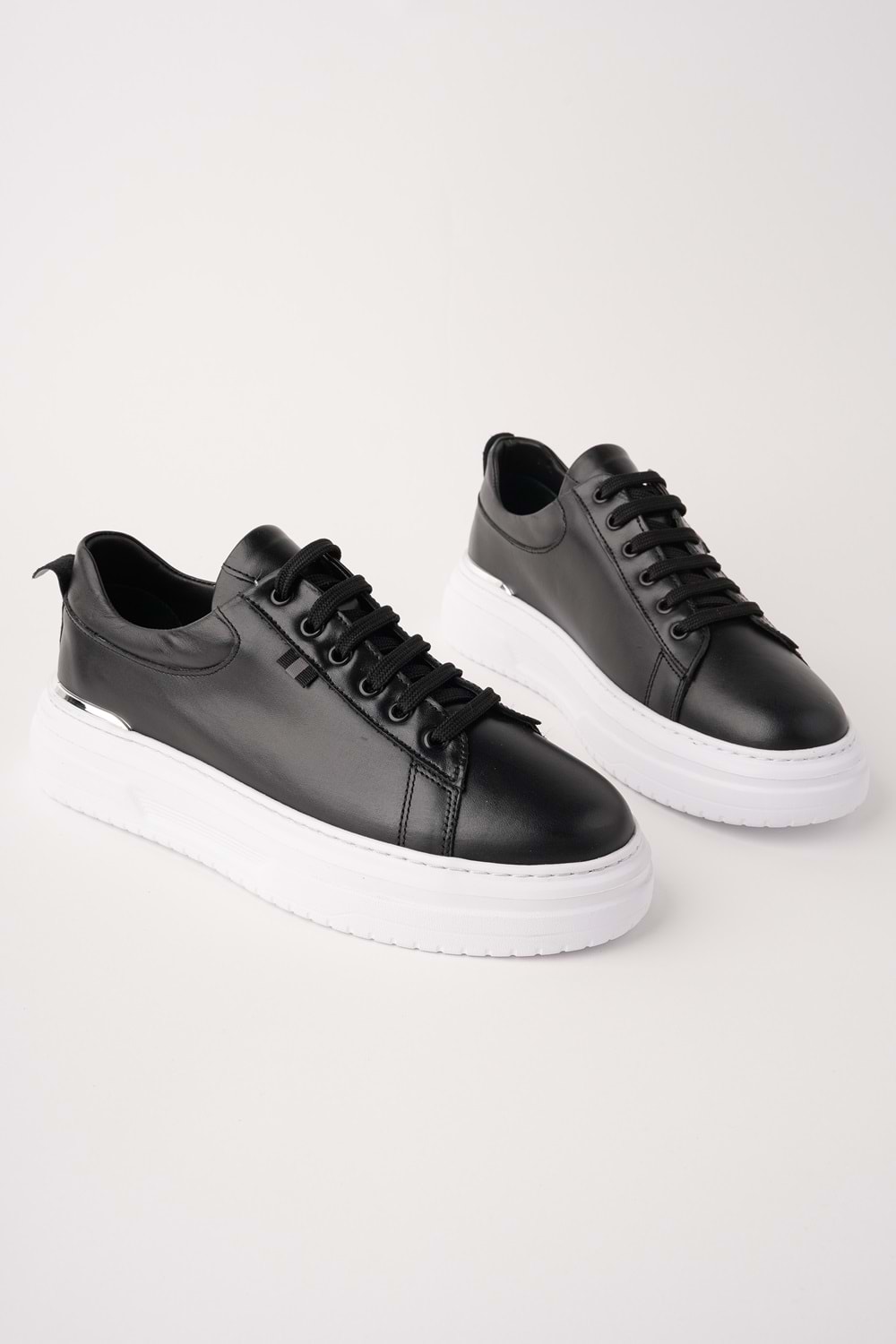 BulutMod BA04601 Siyah Erkek Hakiki Deri Arka Metal Günlük Yüksek Taban Sneaker Ayakkabı - 40